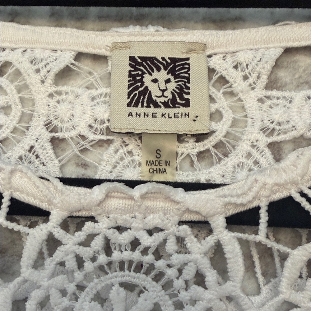 Anne Klein White Lace Tunic Top-S - Picture 4 of 7
